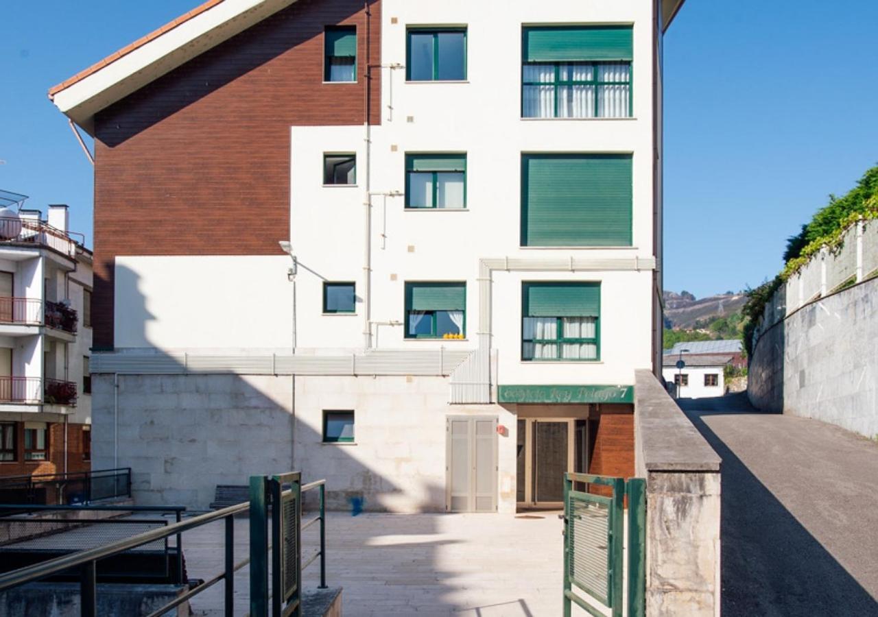 Apartamento Irene con Garaje y Wifi Cangas de Onís Exterior foto